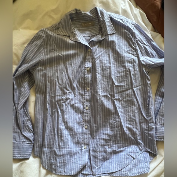 Everlane Silky Cotton Relaxed Shirt - Picture 2 of 6